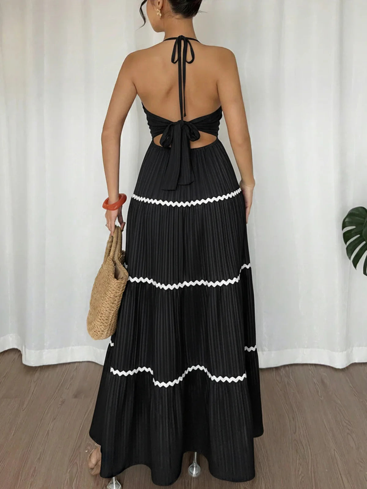 Women’s Tie Neck Tiered Long Dress
